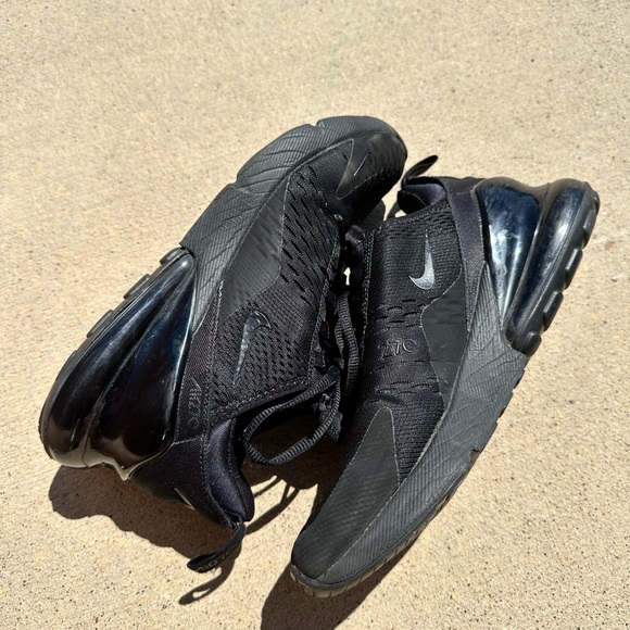 Nike 270 - Picture 7 of 7